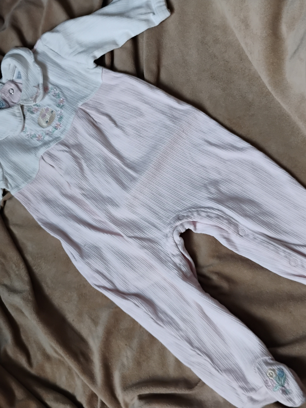 Honors Baby Vintage Pink & White Footed Romper with Collar
